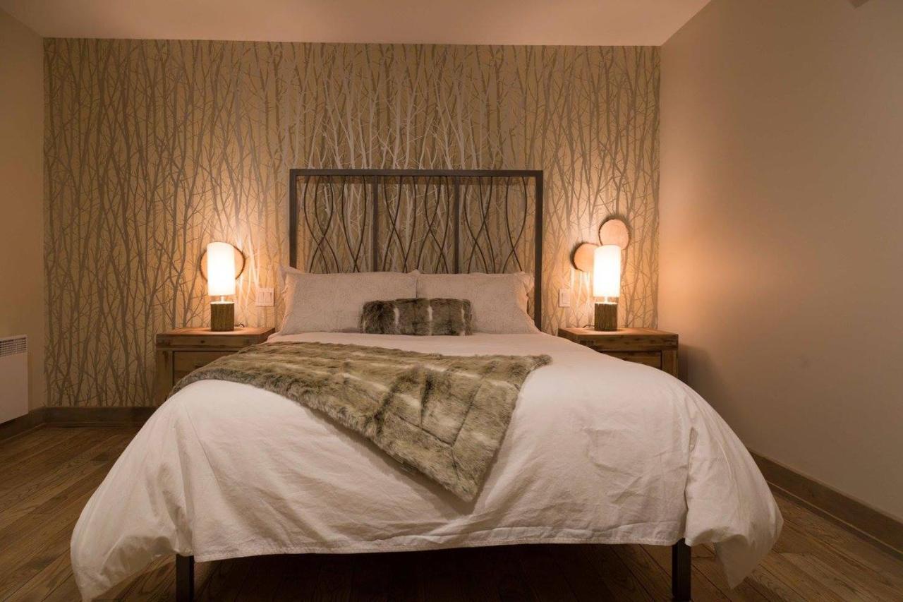 Hotel "Le Suisse" Saint-Donat-de-Montcalm Eksteriør bilde