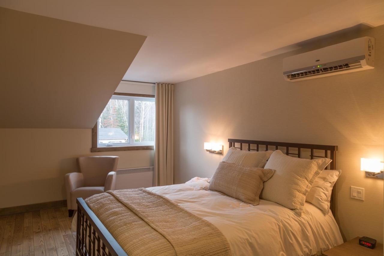 Hotel "Le Suisse" Saint-Donat-de-Montcalm Eksteriør bilde